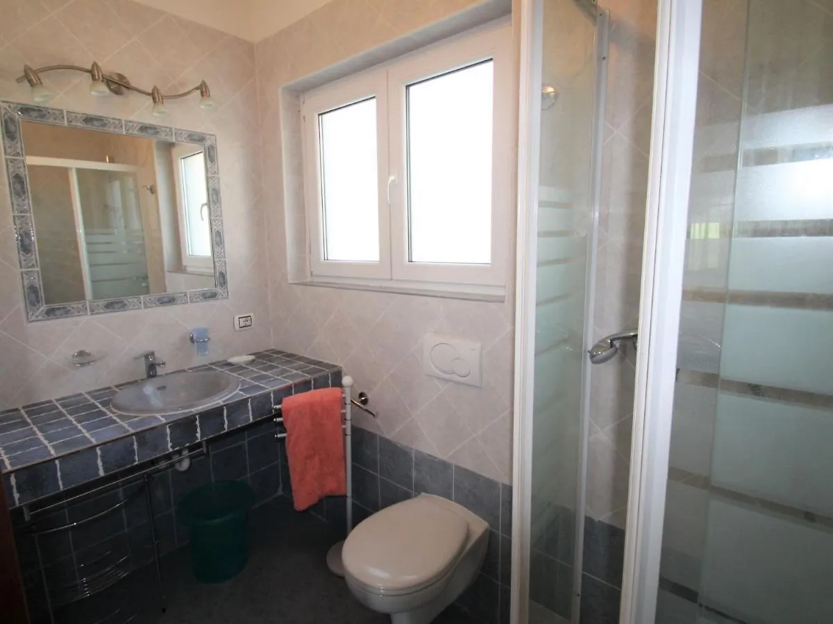 Apartment Residenza Agrifoglio-13 By Interhome 勒威诺